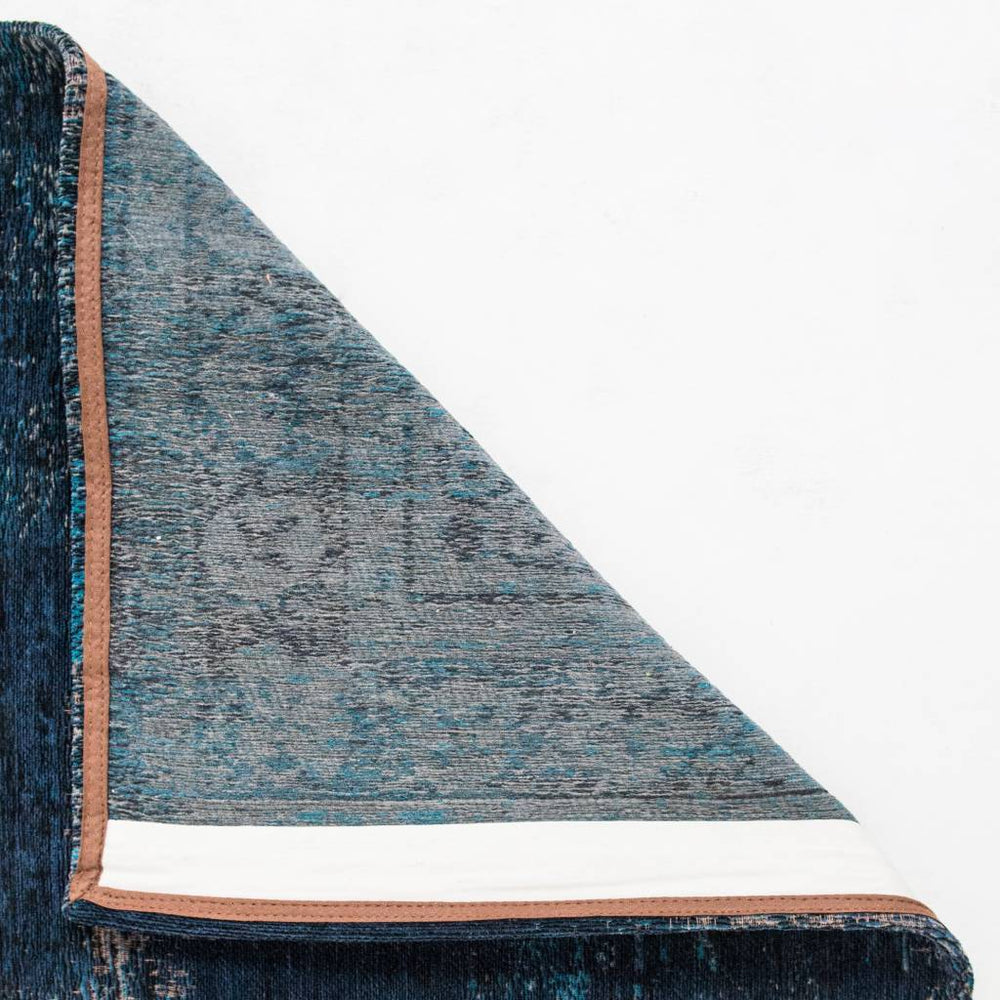 Vintage floor rug - The Fading World Blue Night 8254