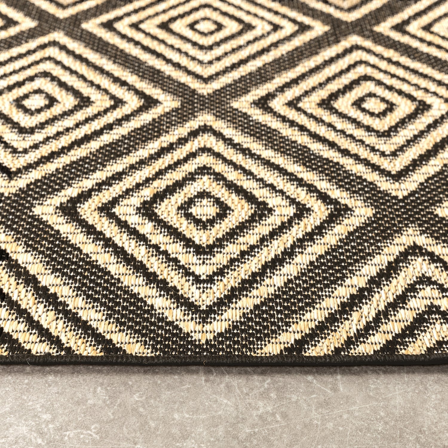 Outdoor Rug - Brava Black