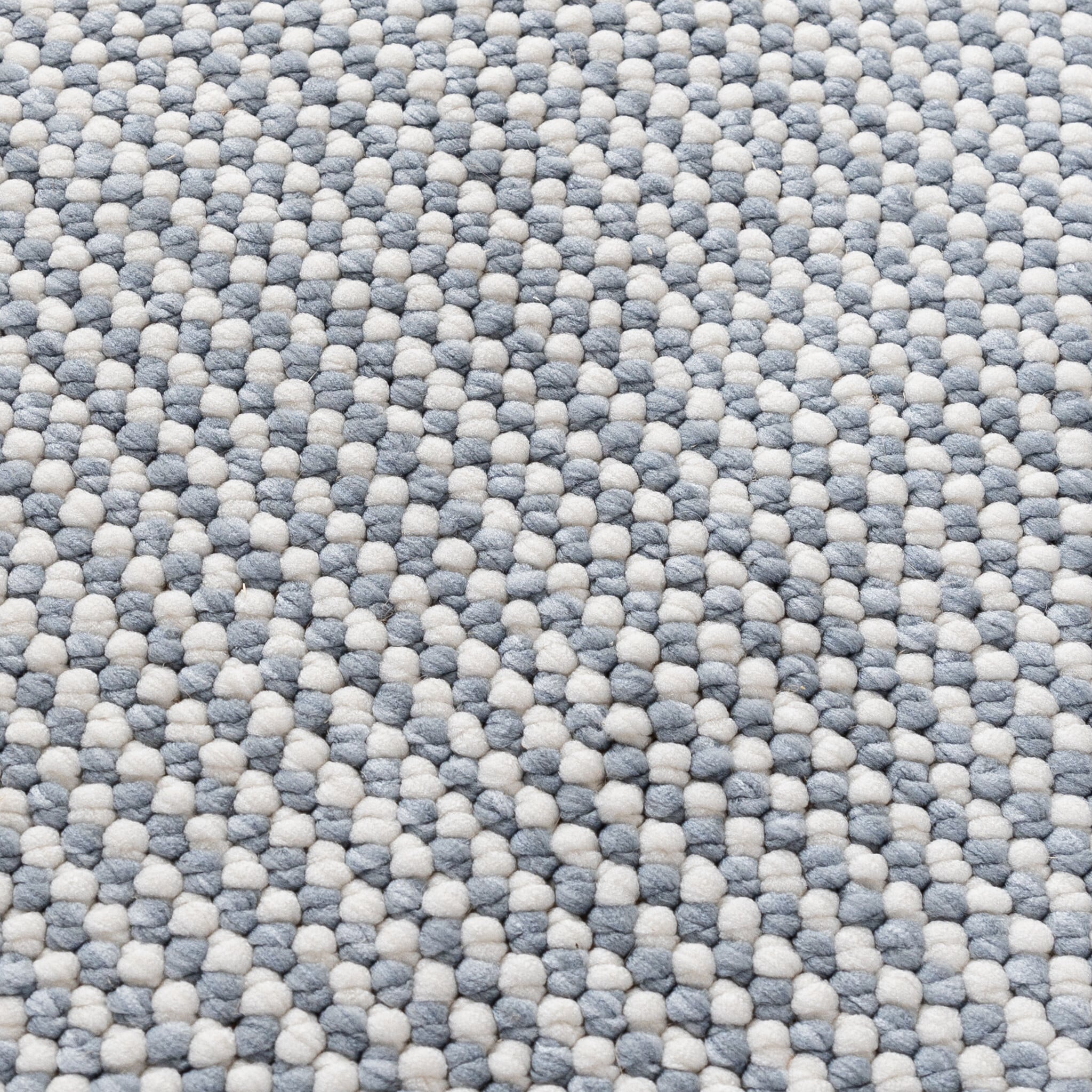 Sustainable Low-Pile Rug - Lykke Light Blue