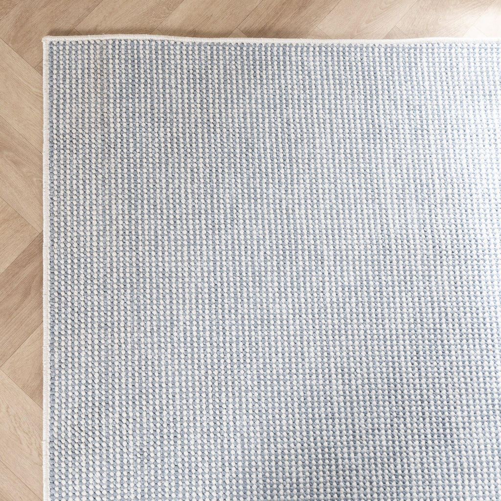 Sustainable Low-Pile Rug - Lykke Light Blue