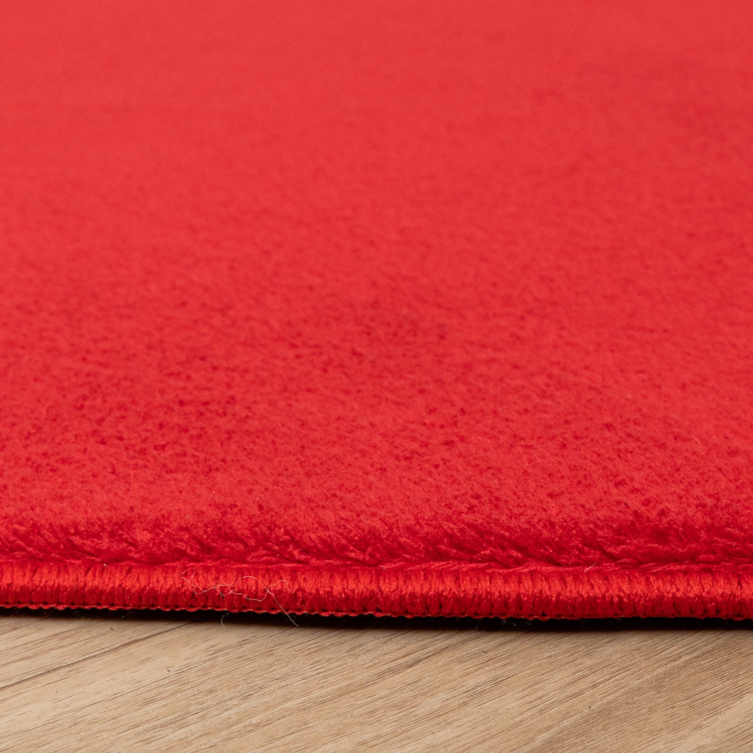 Round Washable Rug - Vivid Red