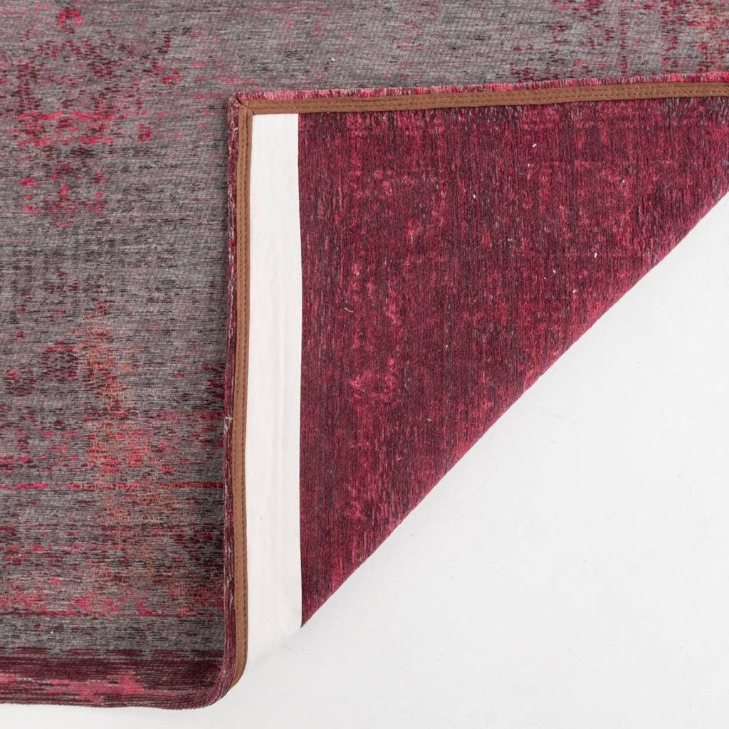 Vintage floor rug - The Fading World Pink Flash 8261