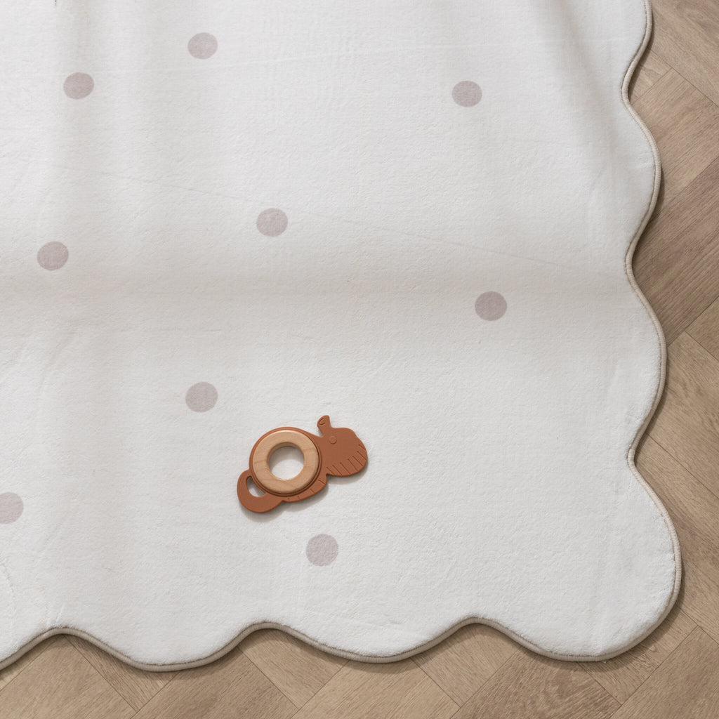 Kids Room Rug - Cloudy Dots White