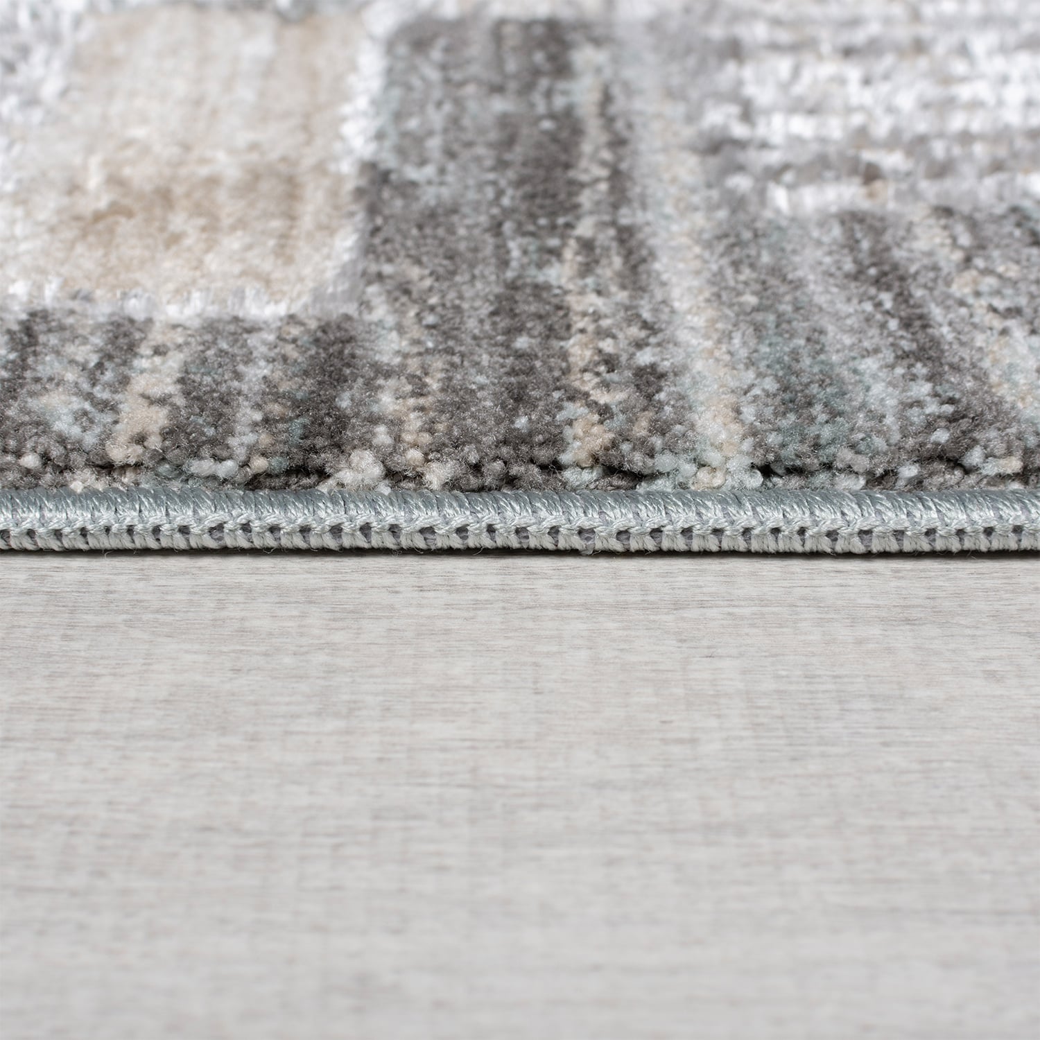 Checkered floor rug - Enrico Gray
