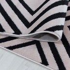 Modern floor rug - Streaky Square Pink/Black
