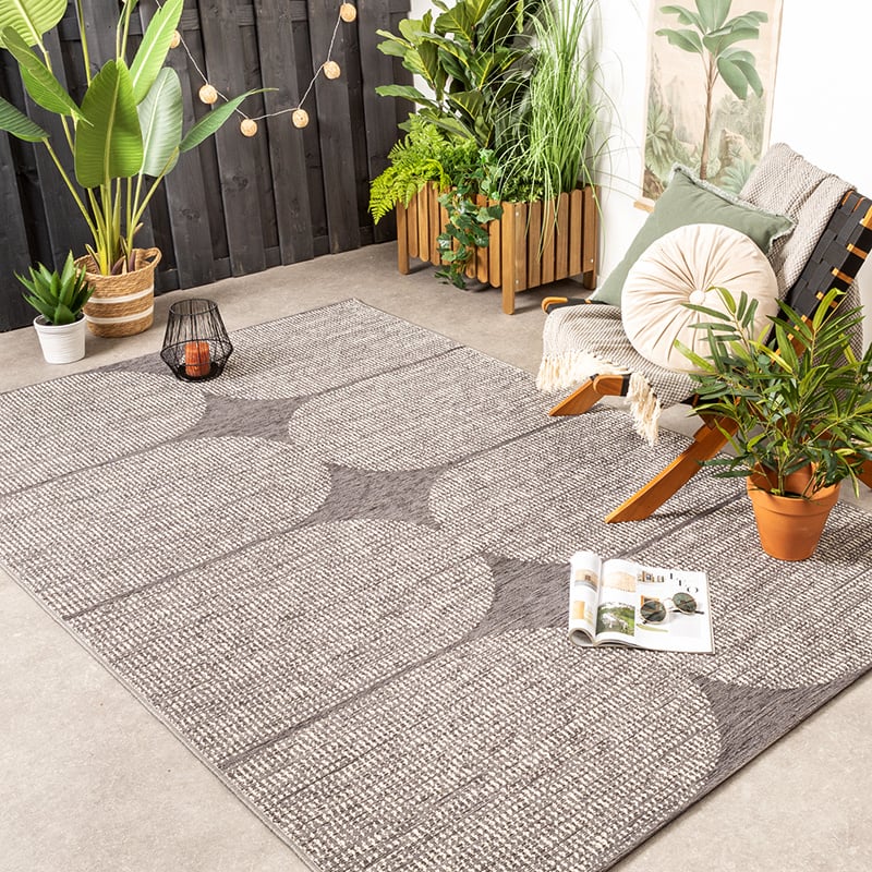 Modern Outdoor Rug - Porto Curves Light Gray