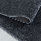 Low-pile floor rug - Smoothly Anthracite