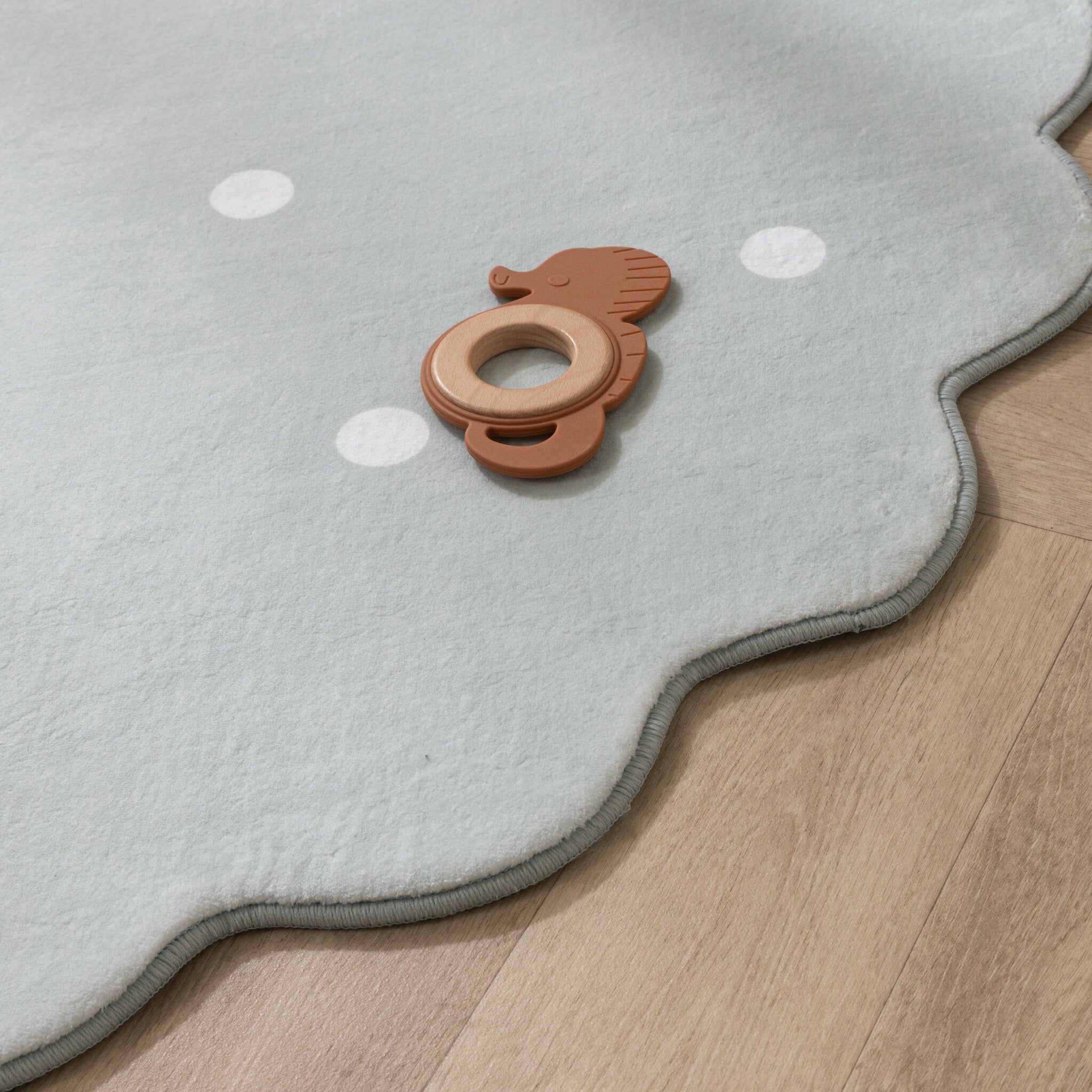 Round Kids Room Rug - Cloudy Dots Mint
